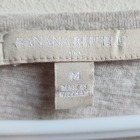 Banana Republic Cream/Magenta Scoop Neck Jersey Size Medium - Picture 7 of 16